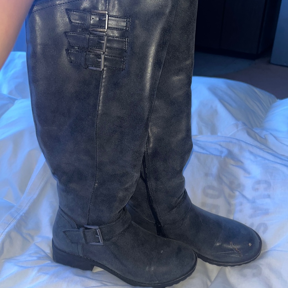 Knee high boots,